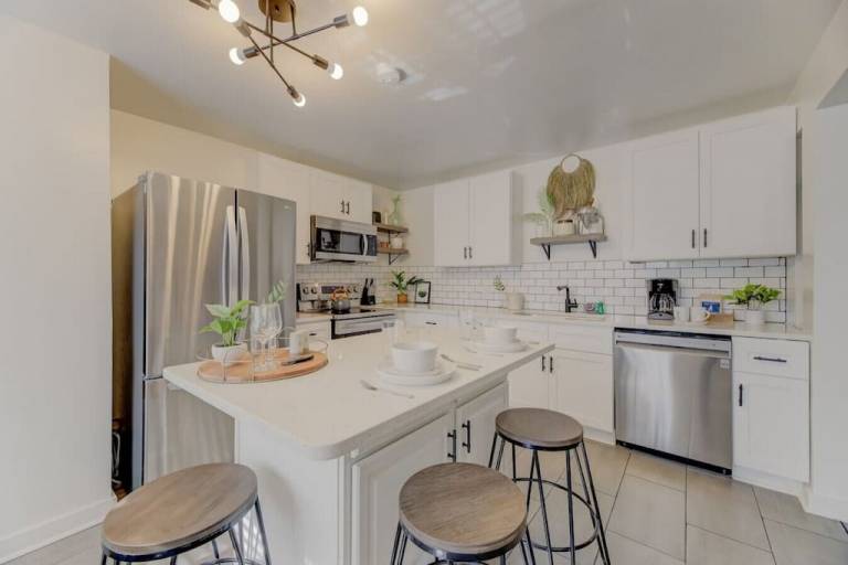 Condo Earlewood