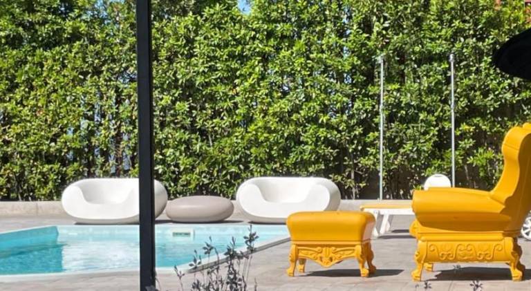Apartment with pool in Roseto degli Abruzzi