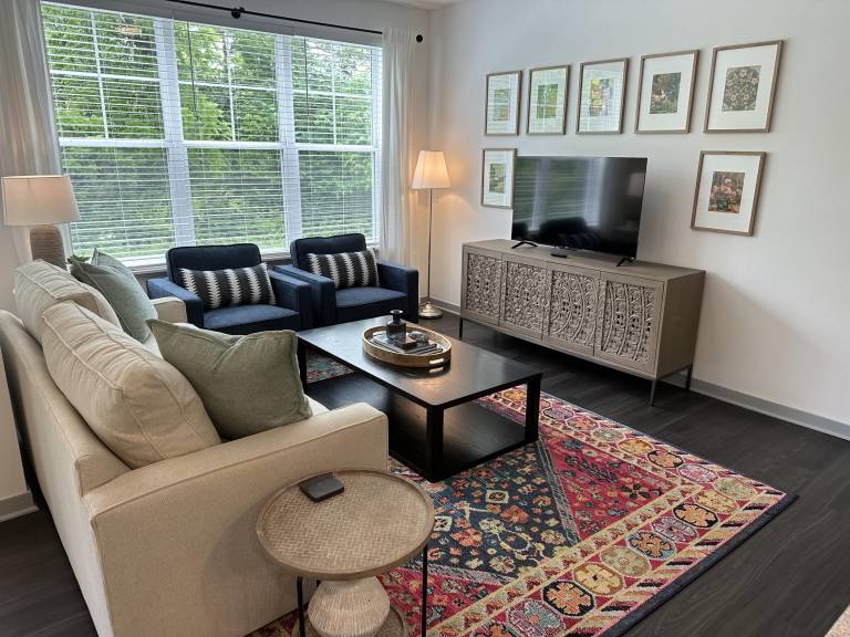 Opulent Dublin 2BR 1st Floor Gated Community