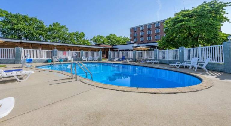 Inn at Lebanon - Hershey & Manheim area — photo 4