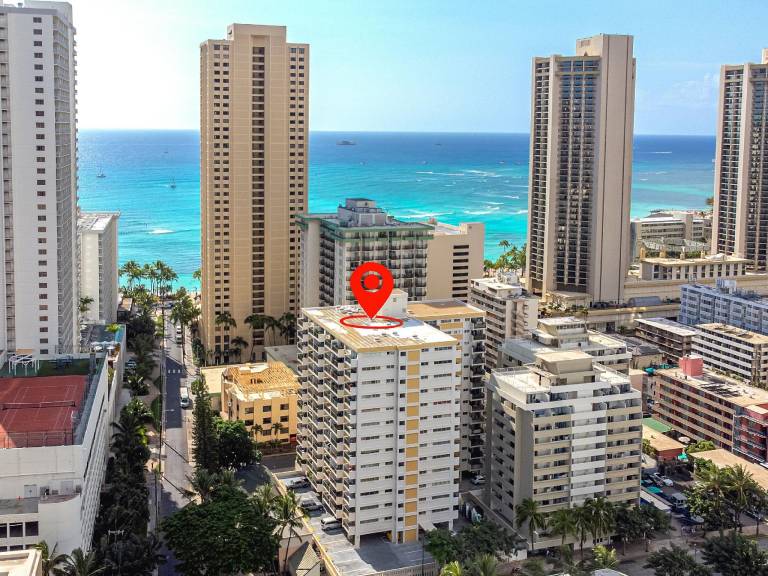 2BR/2BA Condos in Kuhio at Waikiki with Parking! — photo 4