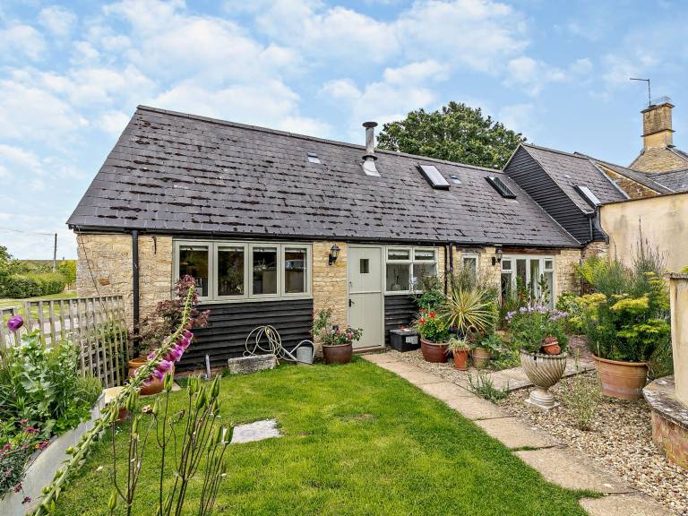 2 Bed in Moreton in Marsh CC029