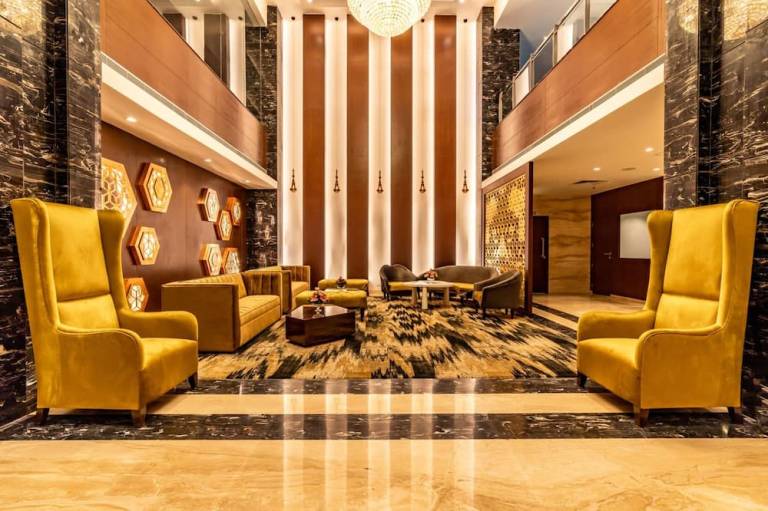 Divine Clarks Inn Suites