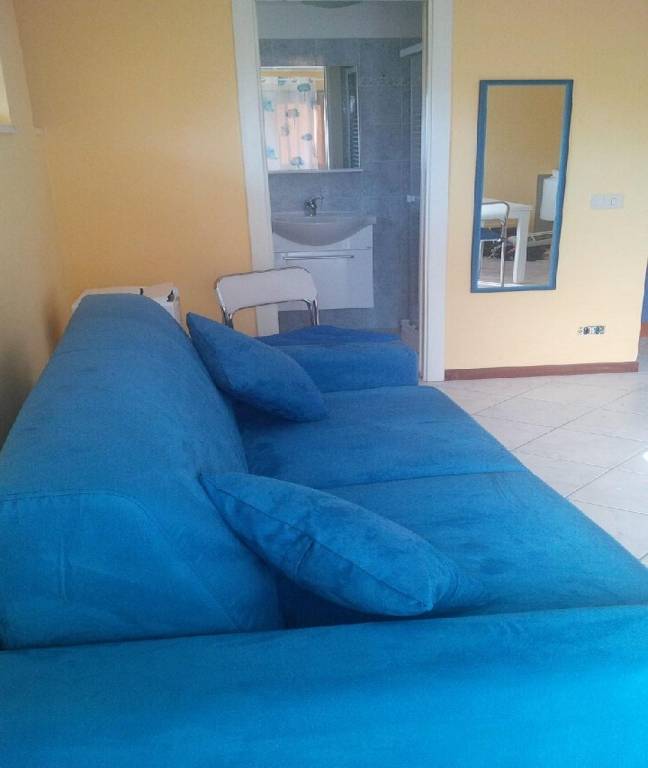 Apartment with garden & terrace — photo 3