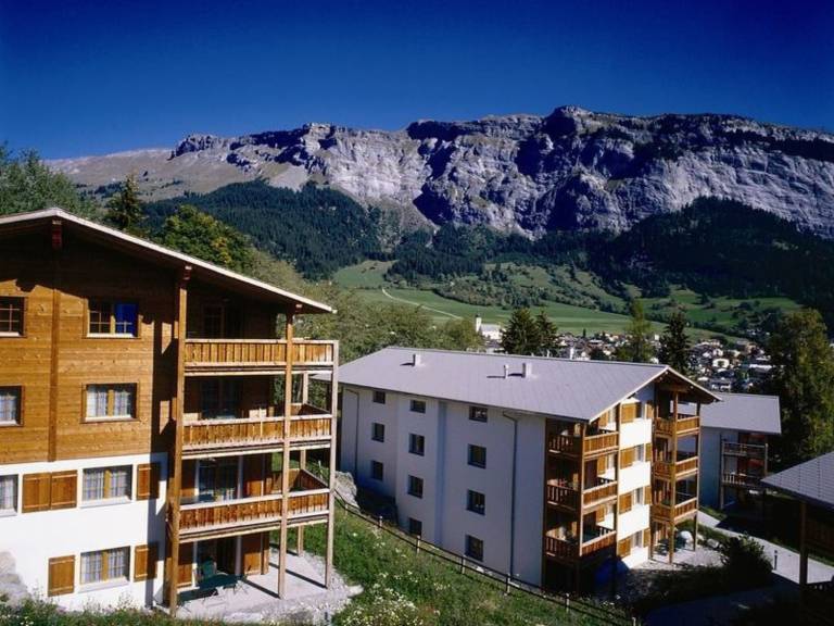 Pleasant apartment with sauna | Ski nearby | Pets are welcome in Flims