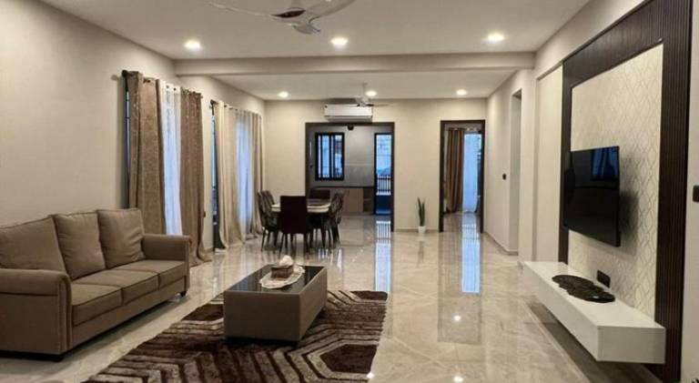 208 m&sup2; Ferienwohnung