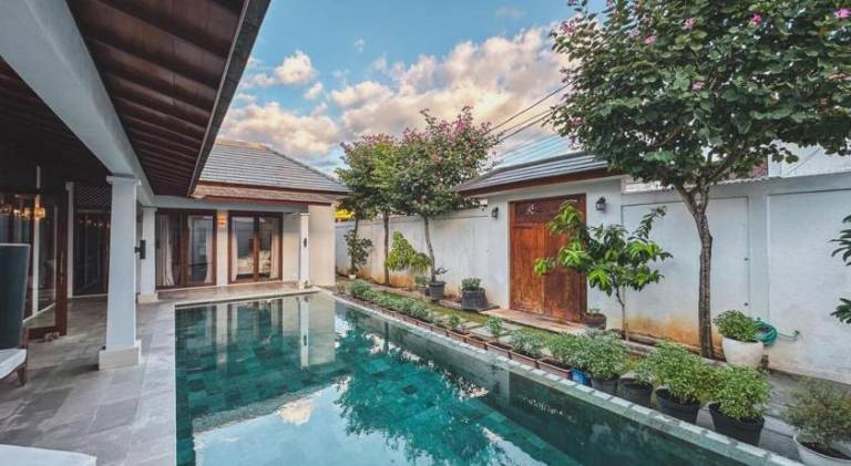 Big villa with pool & jacuzzi | Pets are welcome — photo 5