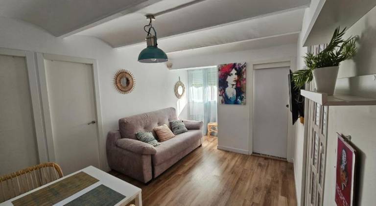 Apartment | Pet-friendly — photo 2