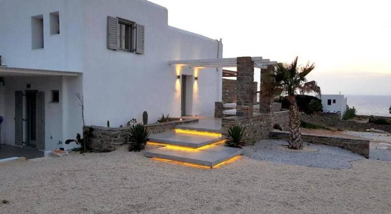 Fully equipped villa with pool, yard & terrace | Suitable for remote work | Pets allowed in Paro