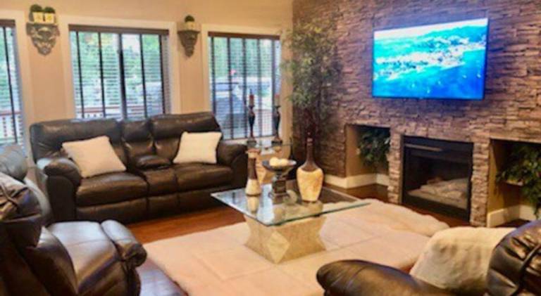 Lovely villa | Pets allowed in Edmonton, AB