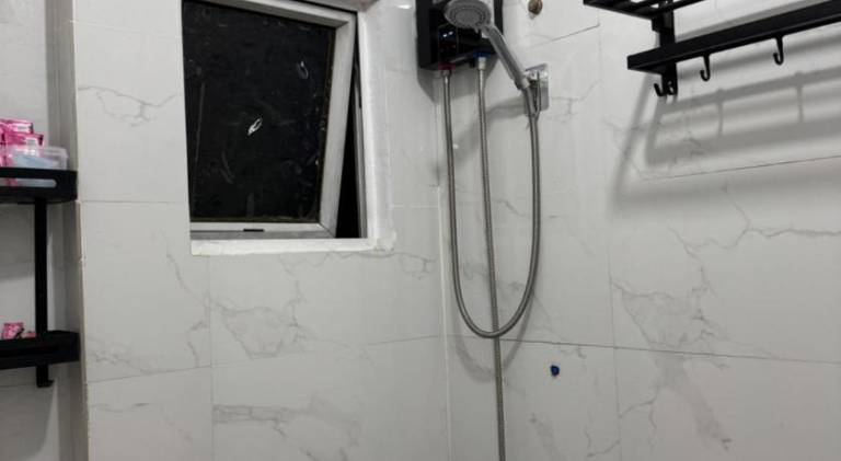 Serviced apartment with pool — photo 5