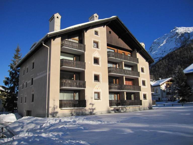 Ferienwohnung  La Punt-Chamues-ch