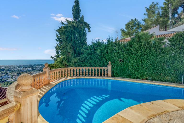 Villa 'Gaga Moraira' with Sea Views, Wi-Fi, and Air Conditioning in Mora