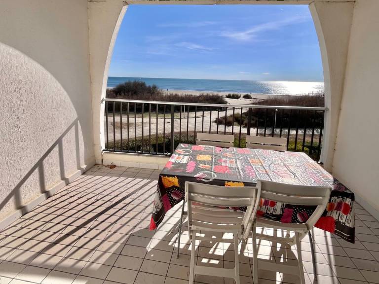 Apartment | Beach nearby | Pets allowed — photo 2
