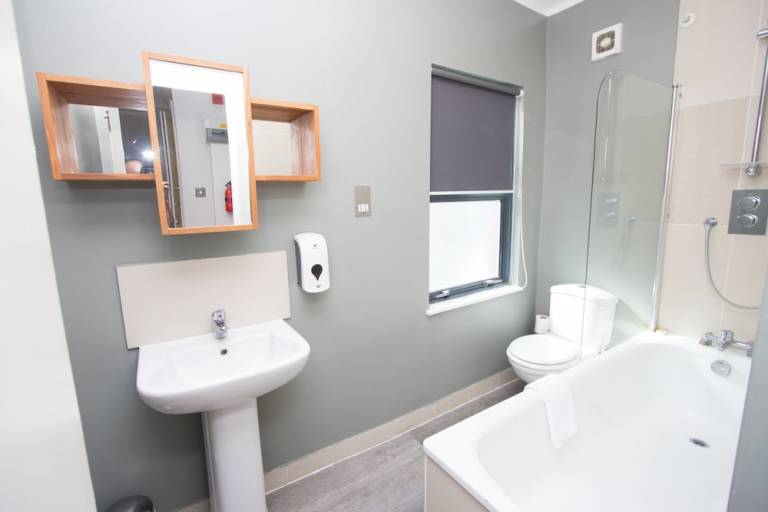 Apartment Croydon