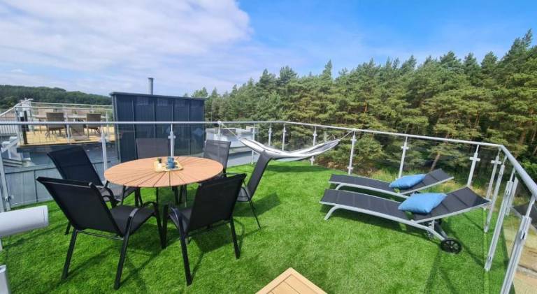 Holiday apartment with 2 rooms for 6 persons in Ustka