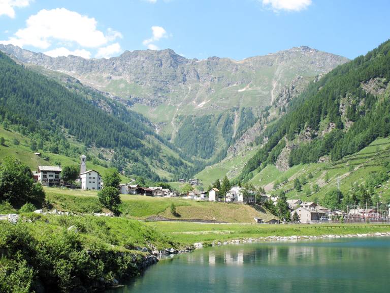 Ferienwohnung in Madesis, Lombardei für max. 2 Personen Ferienwohnung in Madesis, Lombardei für max. 2 Personen