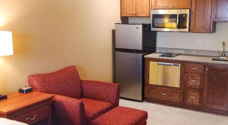 Heritage Hotel and Suites — photo 4
