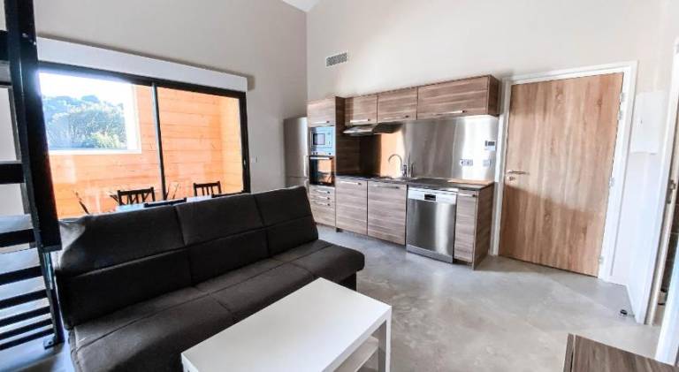 Beautiful holiday apartment with patio | Pet-friendly — photo 2
