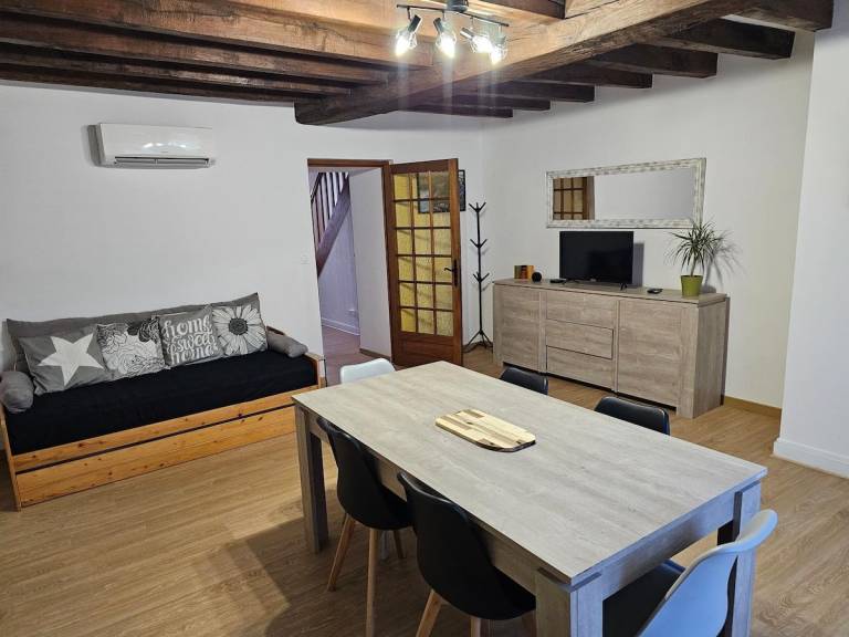 Child-friendly wonderful house with grill & garden | Dogs allowed in Bourges