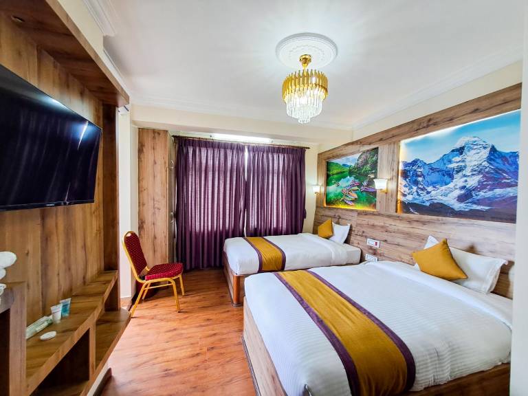 Prem Durbar Hotel & Nagarkot Zipline — photo 2