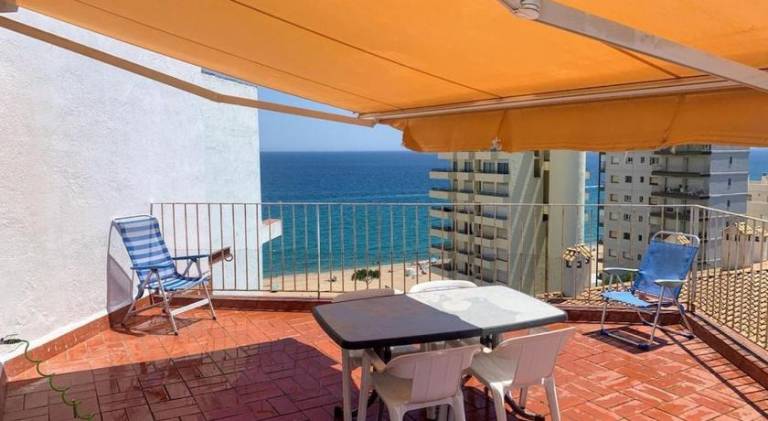 Ample rental apartment with terrace | Beach nearby | Pets are welcome in Castell-Platja d'Aro