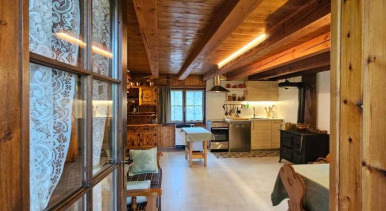 Chalet with 1 room for 5 persons — photo 3
