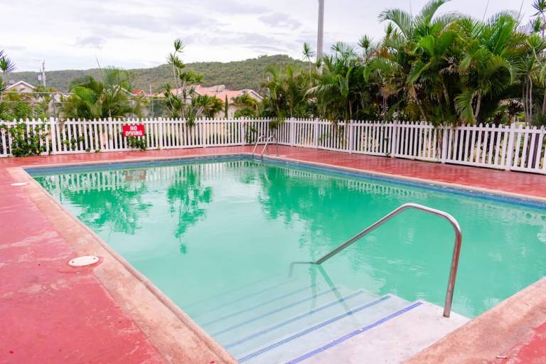 House  Saint Catherine Parish