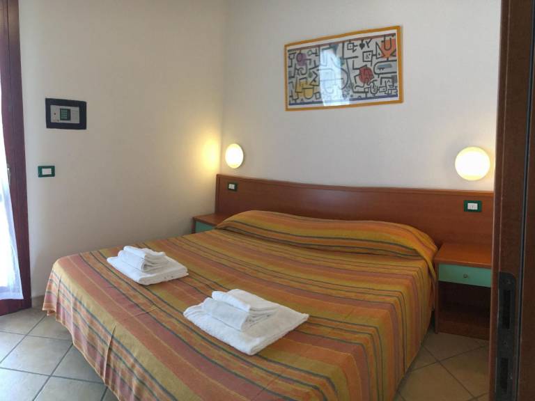 Ferienwohnung in Lido di Spina für max. 6 Personen Ferienwohnung in Lido di Spina für max. 6 Personen