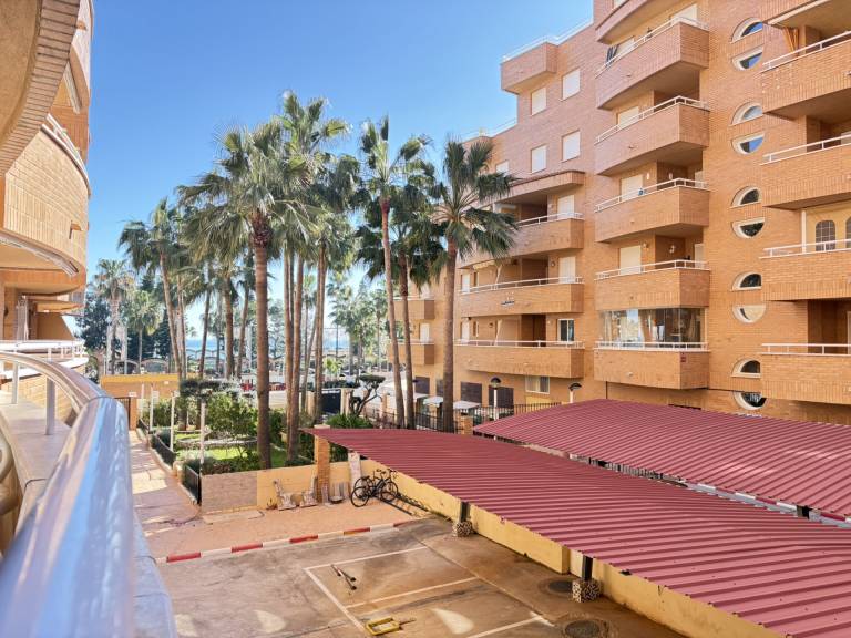 Children-friendly pleasant holiday apartment with pool, garden & patio | Sea view | Beach nearby | Pet-friendly in Oropesa del Mar