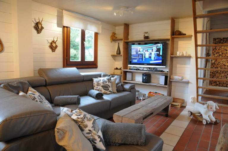 Vacation home with garden, barbeque & terrace — photo 2