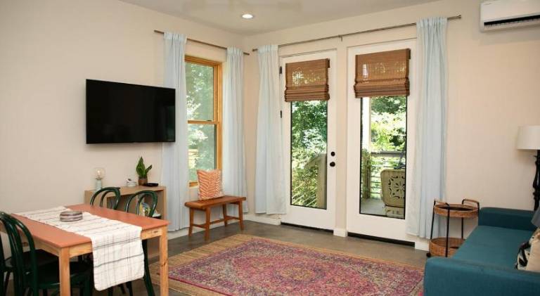 Wonderful rental apartment | Pets allowed in Asheville, NC