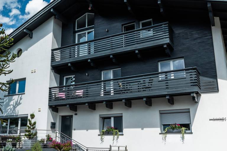 Ferienwohnung mit Hund in Kramsach für max. 4 Personen Ferienwohnung mit Hund in Kramsach für max. 4 Personen