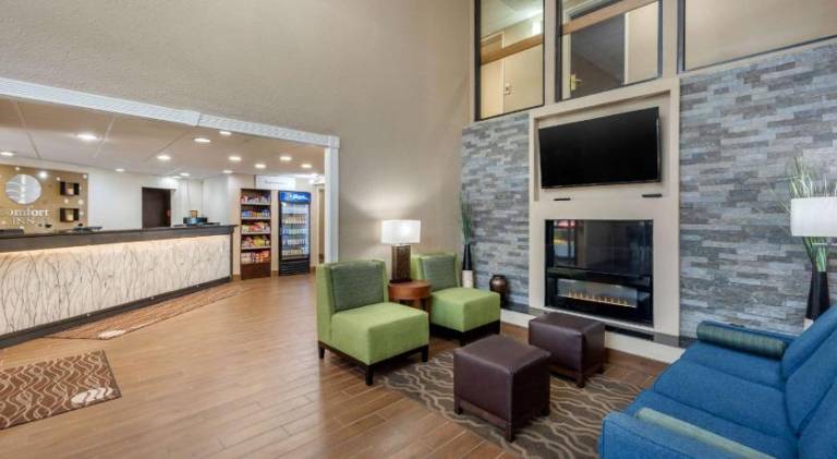 Comfort Inn Indianapolis South — photo 3