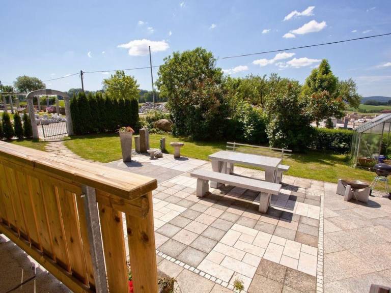 Am R&uuml;ckerlhof Moni