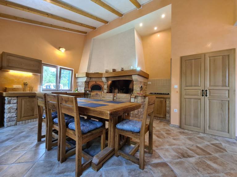 Vacation home with terrace & barbecue — photo 5