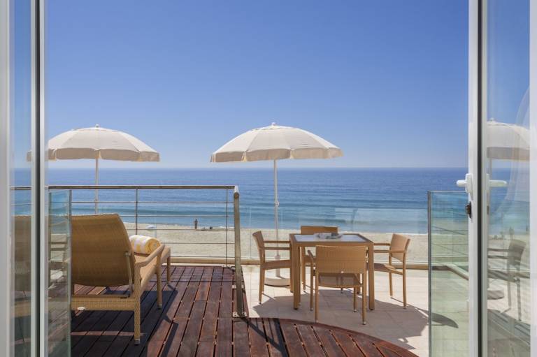 Condo  Salema