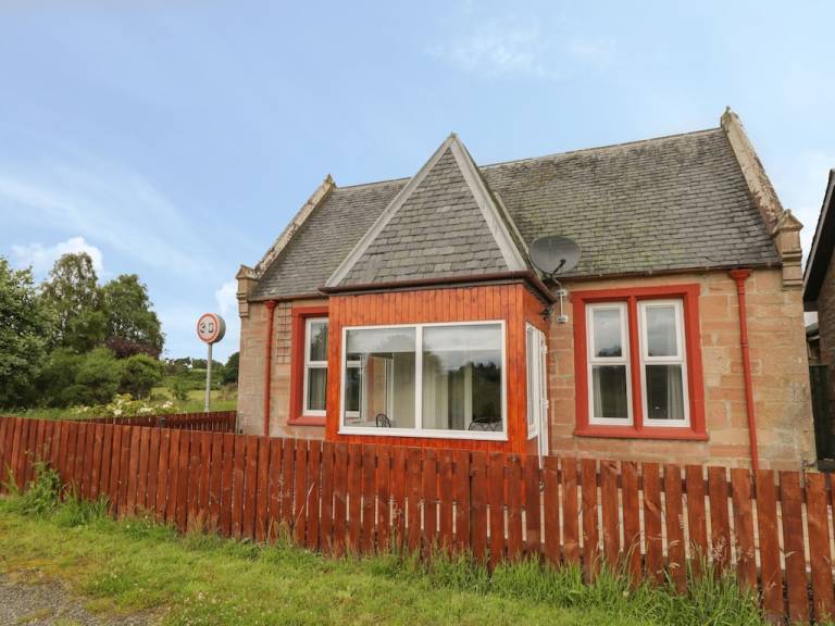 Cottage Muir of Ord