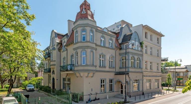 Holiday apartment with 2 rooms for 6 persons — photo 2