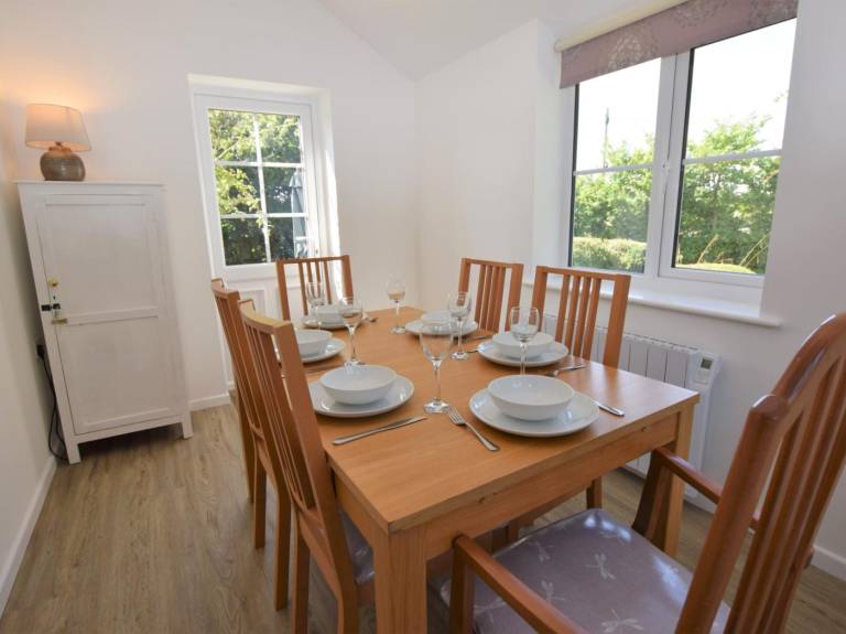 Cottage with 3 rooms for 6 persons — photo 4