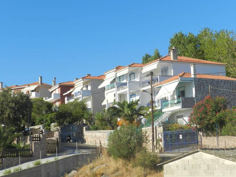 Huis  Skala Neon Kidonion