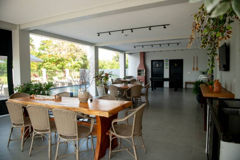 Holiday apartment with pool & barbecue — photo 3