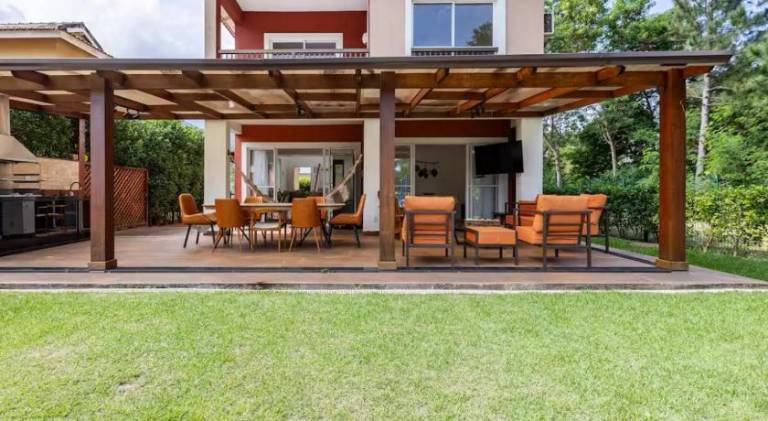 Vacation home | Next to the beach | Pets are welcome in Mangaratiba