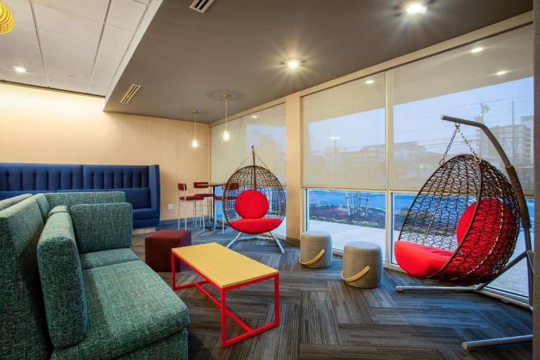 Tru by Hilton Ocean City Bayside — photo 5