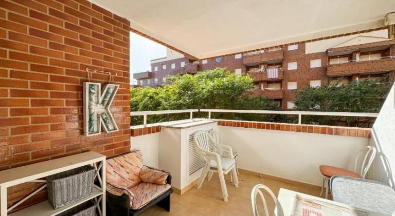 Beautiful rental apartment with patio & private pool | Close to the beach | Pet-friendly in Oropesa del Mar