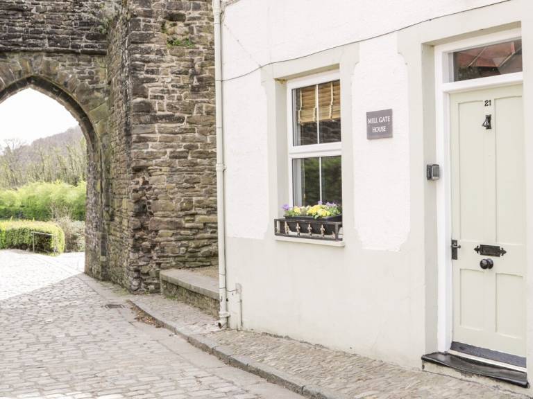Cottage  Llandudno Junction