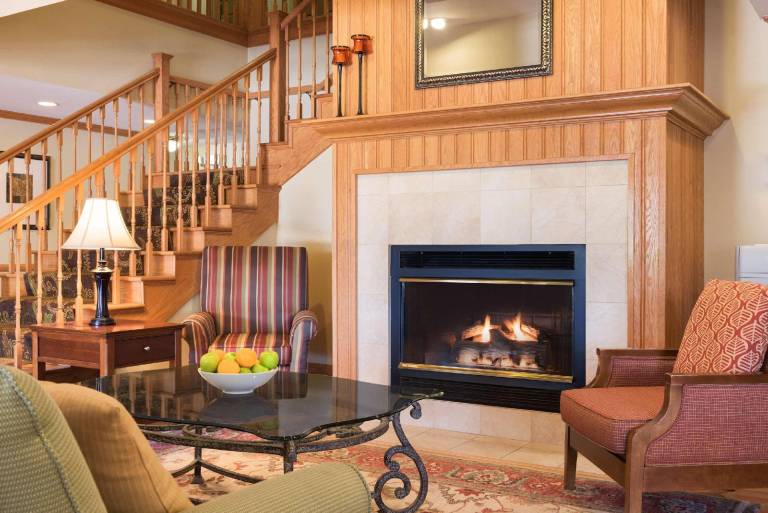 Country Inn & Suites by Radisson, Davenport - Quad Cities in Davenport, IA