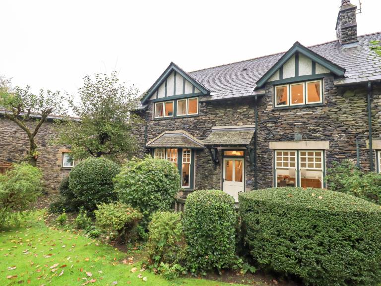 Child-friendly cottage with garden | Pets are welcome in Ambleside