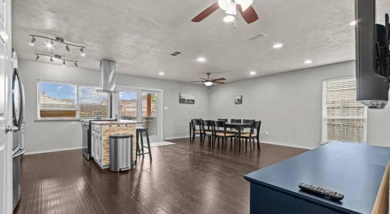 159 m&sup2; Ferienhaus