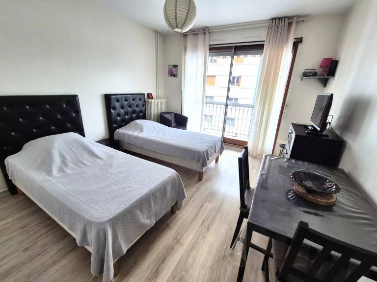 Studio with 1 room for 2 persons in Aix-les-Bains